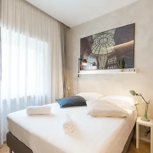 Duomo Deluxe Μιλάνο