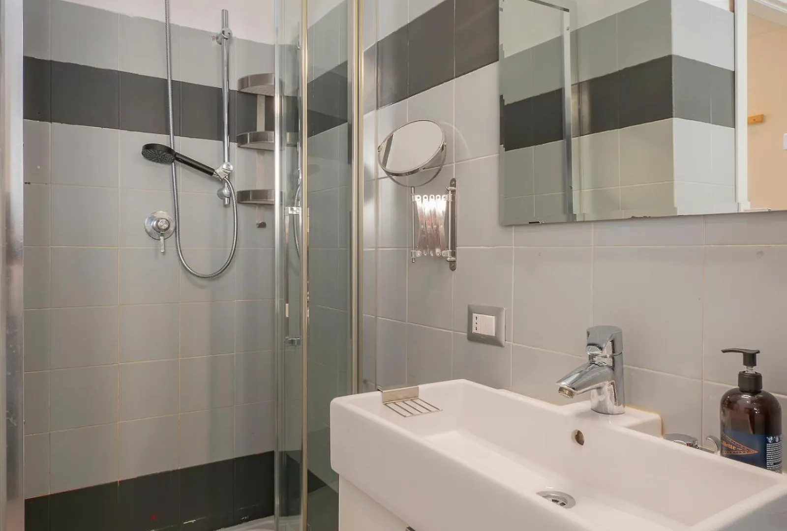 I Host Apartment - Malnati 5 Milan